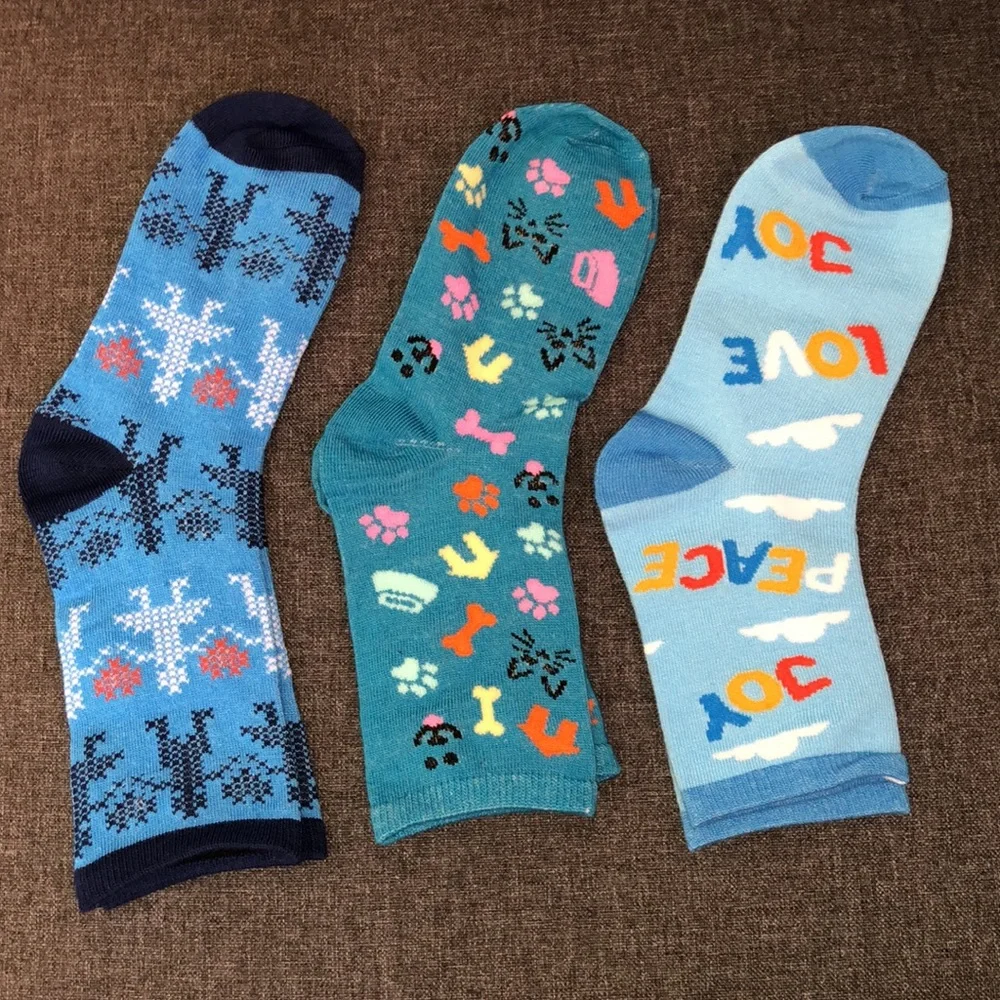 3 Pair Crew Ankle Socks L/XL 10/12  Robots/Hearts, Cat/Dog, Peace/Love/Joy New